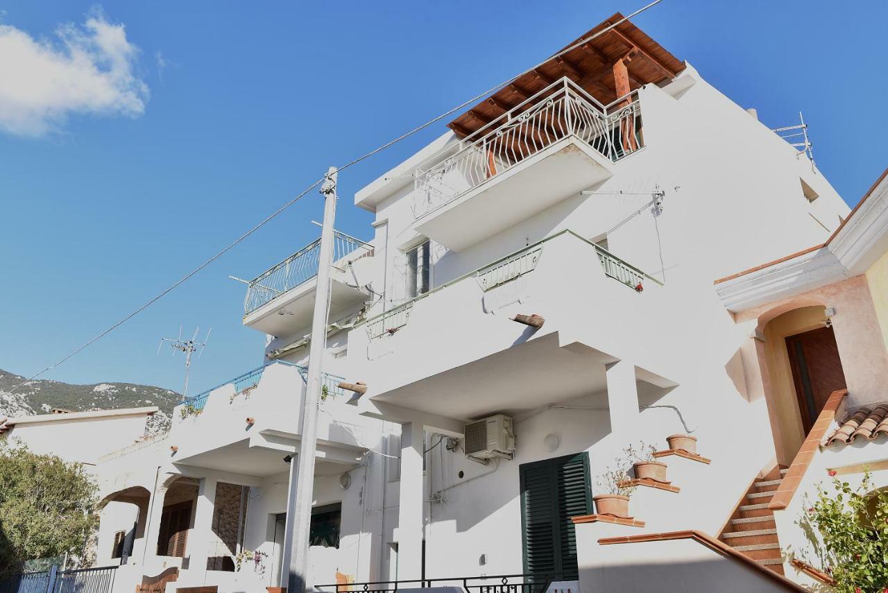 L'Acquario Apartment Cala Gonone Exterior foto